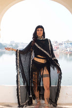 Load image into Gallery viewer, Anapuru Fringed Poncho