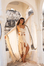 Load image into Gallery viewer, Anapuru Fringed Poncho