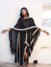 Load image into Gallery viewer, Arawakan Fringed Poncho