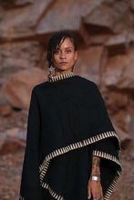 Load image into Gallery viewer, Korubo Open Poncho / Shawl