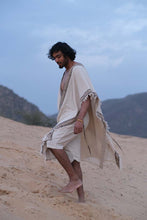 Load image into Gallery viewer, Paumari Poncho