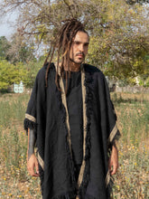 Load image into Gallery viewer, Eagle Poncho