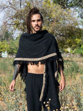 Load image into Gallery viewer, Eagle Poncho
