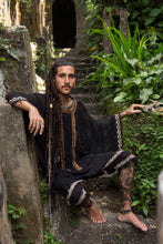 Load image into Gallery viewer, Metuktire Oversized Blouse