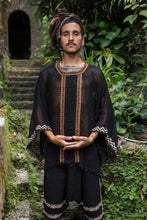 Load image into Gallery viewer, Metuktire Oversized Blouse