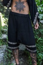 Load image into Gallery viewer, Anambé Harem Shorts