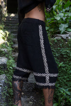 Load image into Gallery viewer, Anambé Harem Shorts