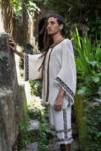 Load image into Gallery viewer, Metuktire Oversized Blouse