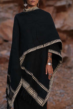 Load image into Gallery viewer, Korubo Open Poncho / Shawl
