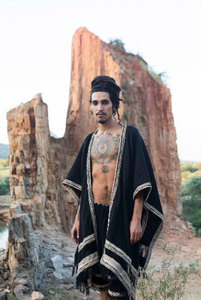 Korubo Open Poncho / Shawl
