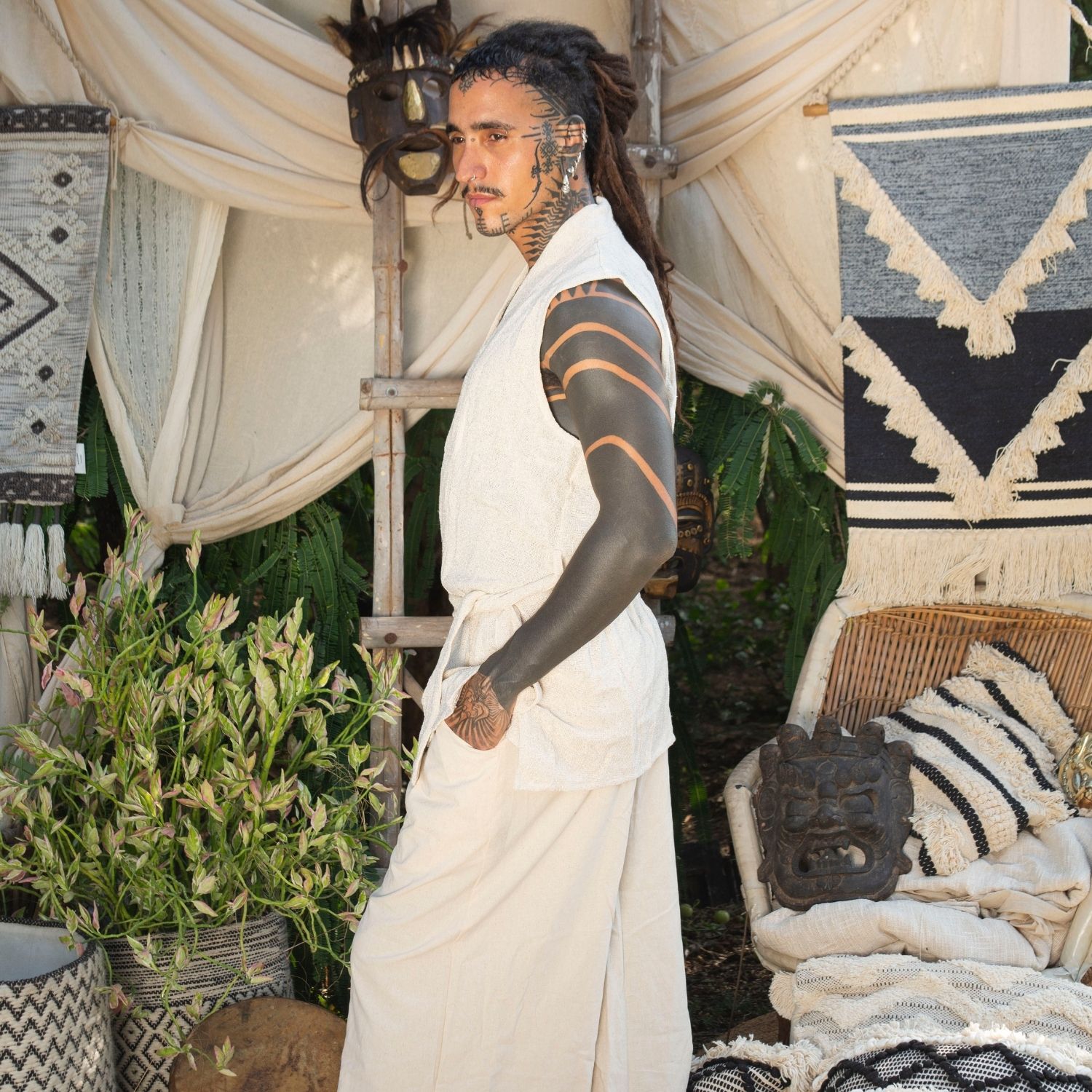 Tupi Artisan-made Vest - Image 8