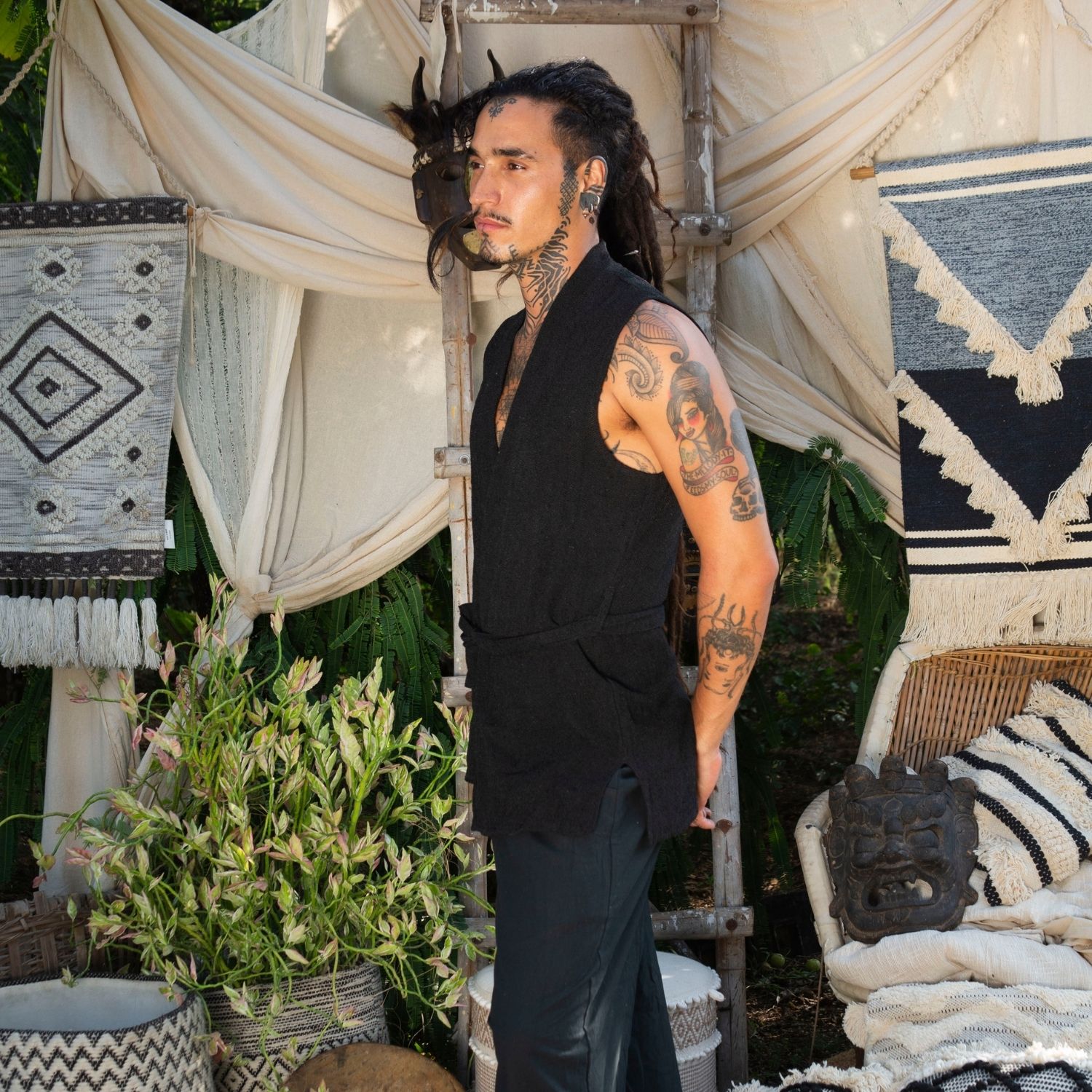 Tupi Artisan-made Vest - Image 3